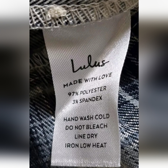 Lulu's No One Cuter Navy & White Plaid Puffed Sleeve Tiered Mini Dress M Western - Picture 10 of 11